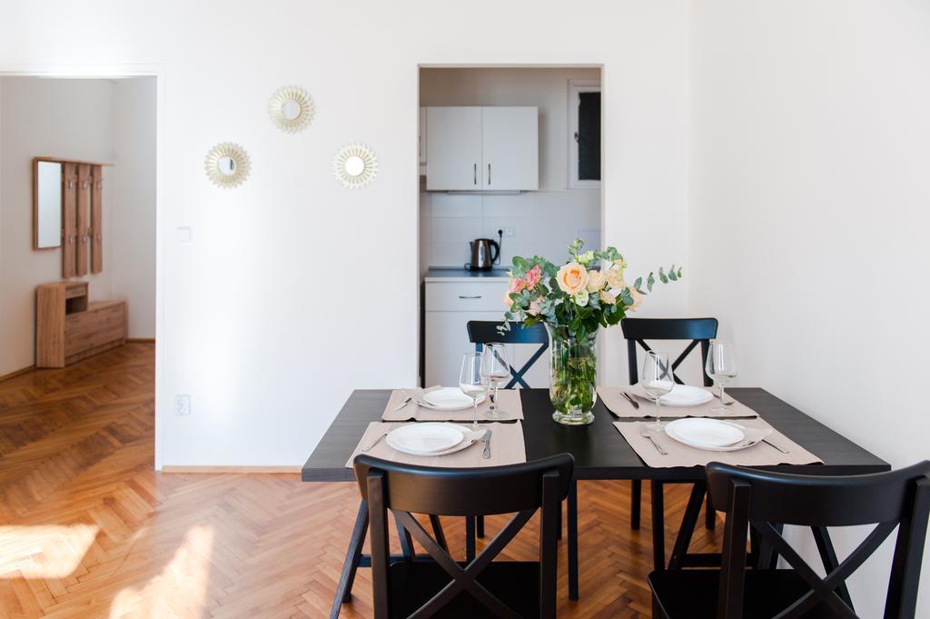 פראג Stunning Design Apartment מראה חיצוני תמונה